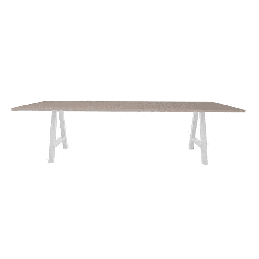 Pitch Meeting Table